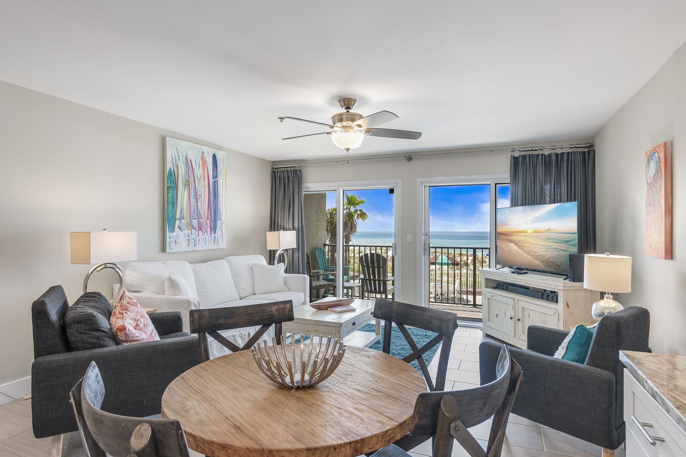 Smart TV, DVD player