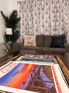 Interior - Hot Tub-Dog & Kid Friendly-FREE digital guidebook! (Rockport)