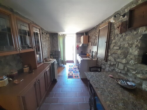 2 bedrooms apartment with terrace for up to 4 people