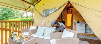 The Foxes Den - UK45295