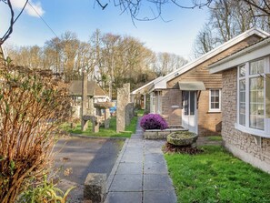 Property grounds - Bank Voles Nest - UK45199 (Looe)
