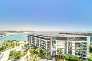Exterior - Sparkling Balcony Sea View Apt in Bluewaters (Dubai)