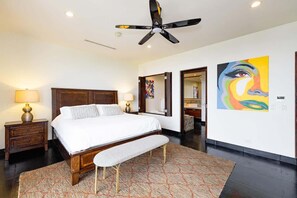 3 bedrooms, iron/ironing board, travel crib, free WiFi