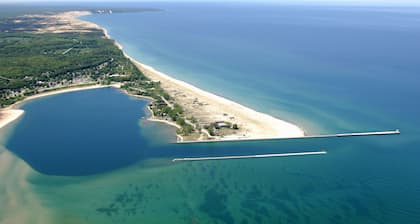 Big Group Barndominium- minutes from beautiful Lake Superior shoreline!
