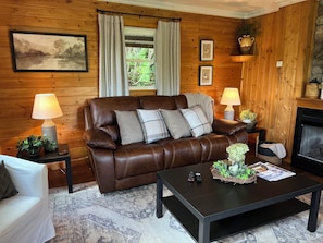 智能电视、壁炉