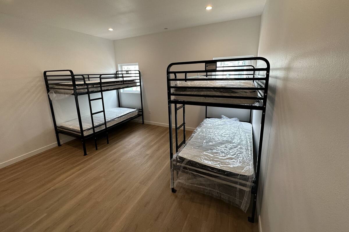 Shared Dormitory | WiFi (free)