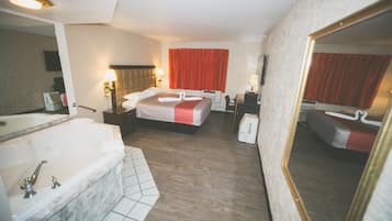 Deluxe Suite, 1 Bedroom, Non Smoking, Refrigerator & Microwave | 1 bedroom, desk, laptop workspace, free WiFi