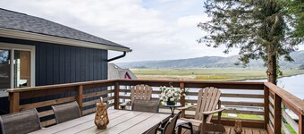 Vast Views of the Willapa River