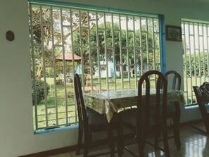Room, 1 Bedroom, Smoking, Patio | Dining