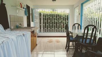 Room, 1 Bedroom, Smoking, Patio | Outdoor dining