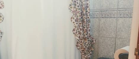 Room, 1 Bedroom, Smoking, Patio | Bathroom