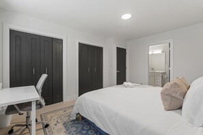 2 chambres, fer et planche Ă repasser, draps fournis