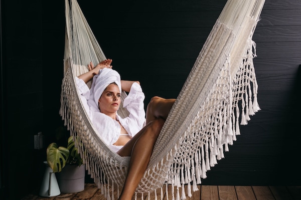 Behandlingsrom for par, massasje med varme steiner og dypvevsmassasje