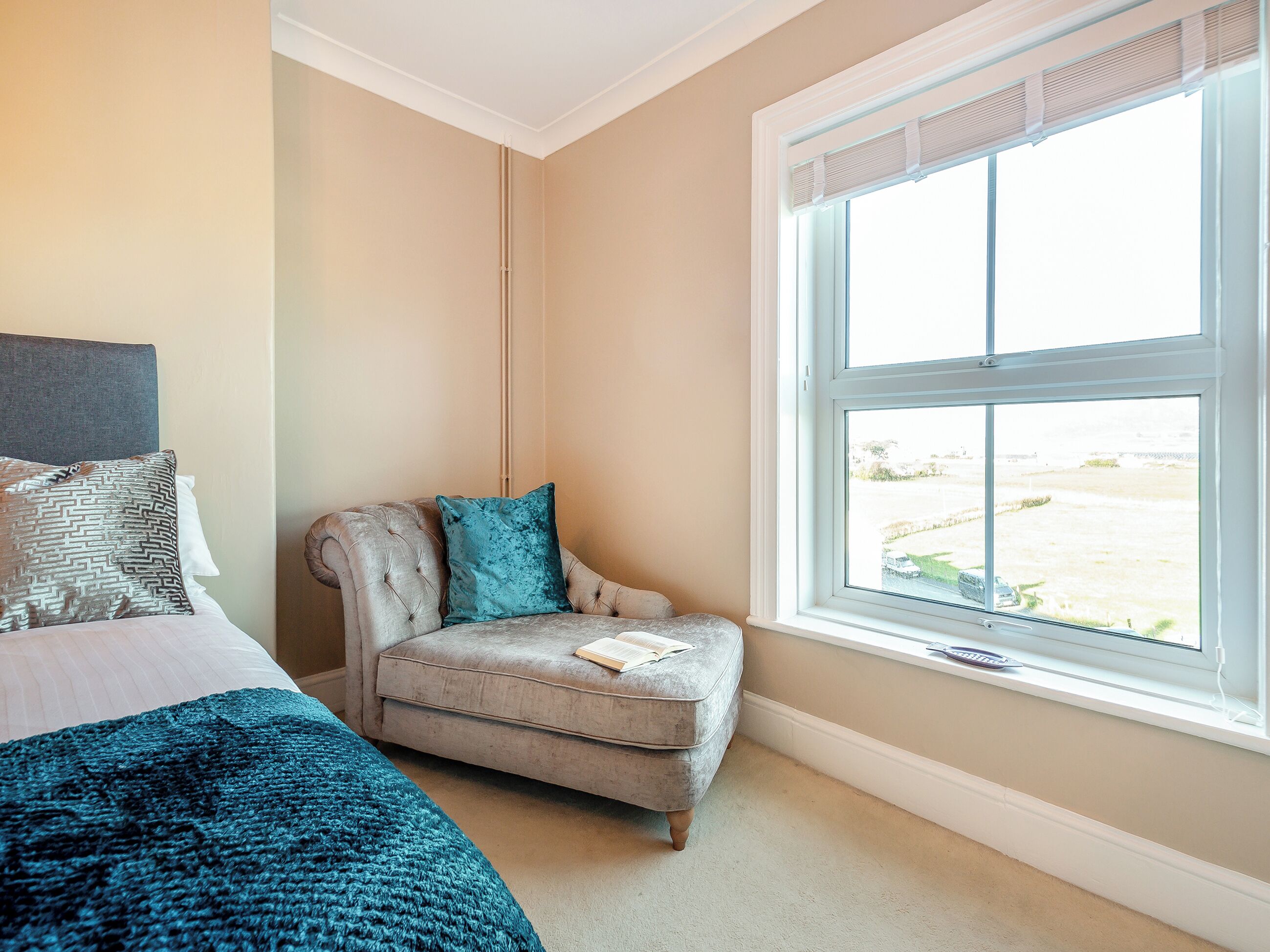 6 chambres, Wi-Fi gratuit, draps fournis