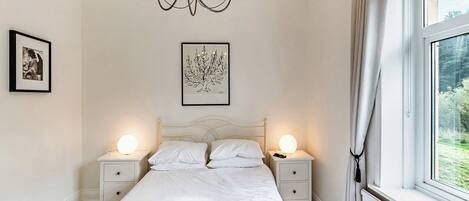 2 habitaciones, wifi gratis y ropa de cama