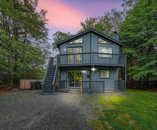 Stylish Poconos Retreat w/ Hot Tub, Firepit, Pool Table, Games, & Country Club