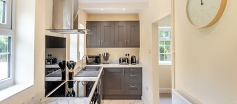 Apple Orchard - UK45170