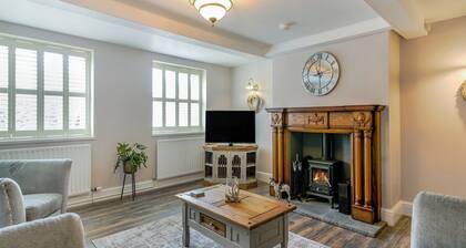 2 bedroom accommodation in Willoughton