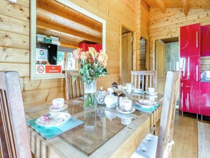 Unclassified image, 4 of 21, button