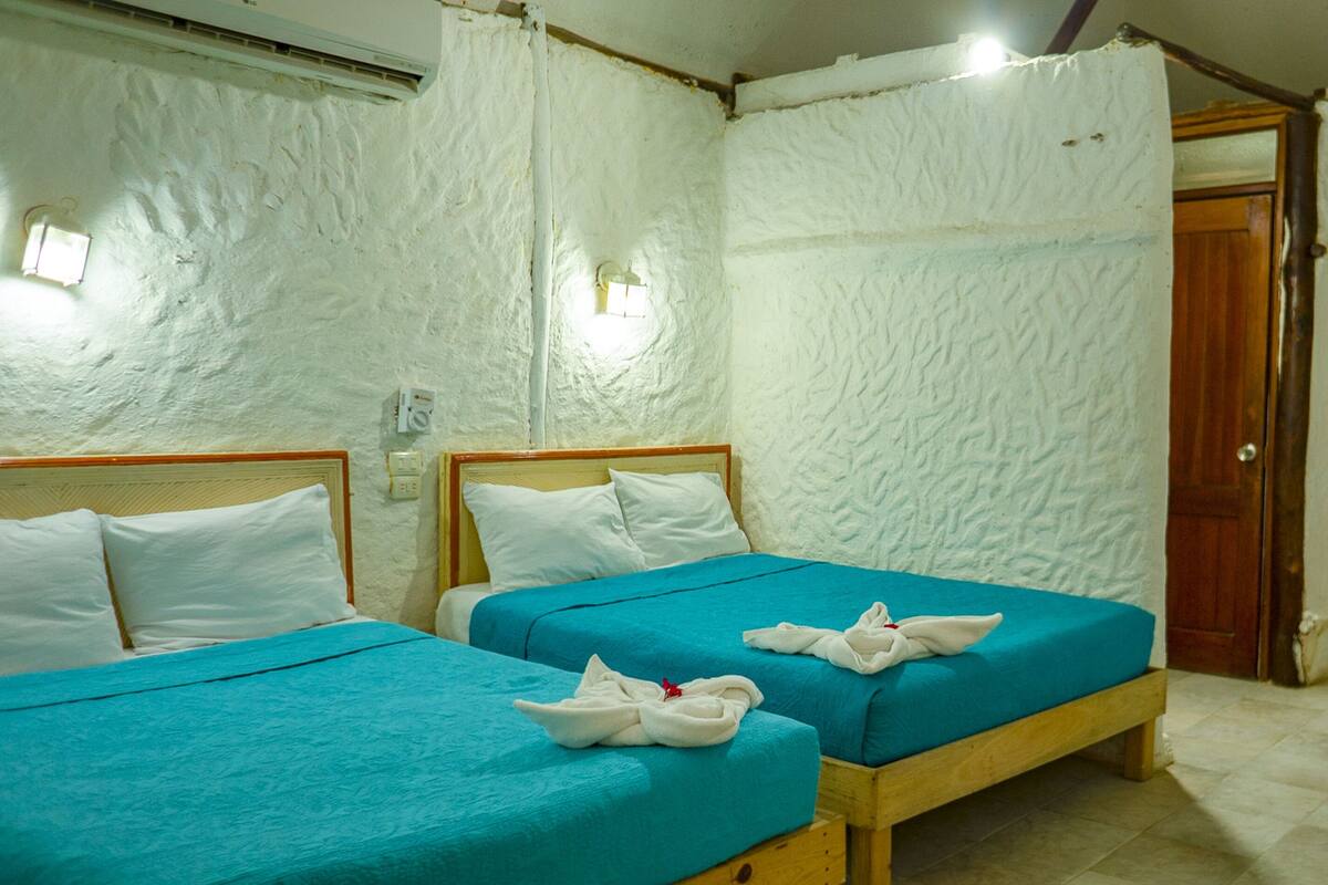 Cabane Familiale | 1 chambre, bureau, draps fournis