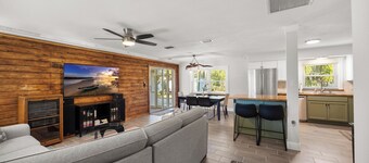 The Palm Cottage