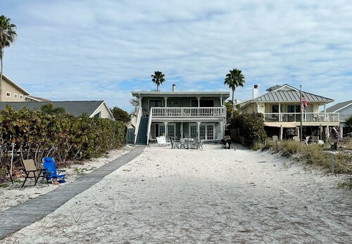 Endless Summer with Beach Access - # D