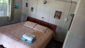 Quarto casal luxo | Wi-Fi de cortesia, acesso para cadeiras de rodas