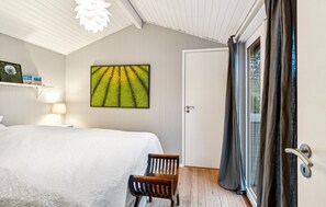 3 chambres, fer et planche à repasser, Wi-Fi gratuit