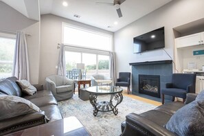 Immagine non classificata, 5 di 49, pulsante