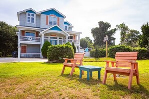 Property grounds - Duck Location! Volleyball, Pool, Game Room & More (Duck)