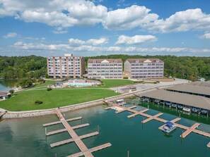 Exterior - Cozy Resort - Pickleball, Beaches, Boat Ramps (Huddleston)