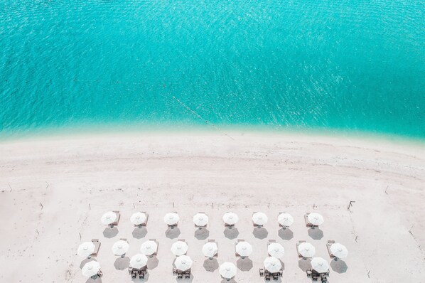 Uitzicht op strand/zee