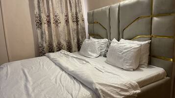 1 soveværelse, strygejern/strygebræt, Wi-Fi, sengetøj