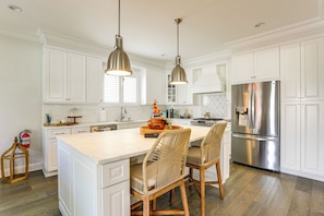 Fridge, microwave, stovetop, dishwasher - Sleek Long Branch Vacation Rental w/ Pool + Patio! (Long Branch)