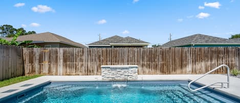 Beheizter Pool