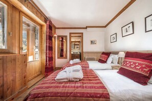 6 makuuhuonetta, ilmainen Wi-Fi, vuodevaatteet