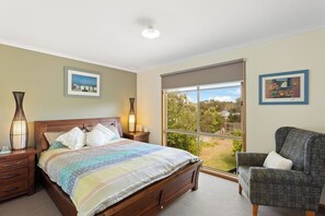 3 Schlafzimmer, Bügeleisen/Bügelbrett, WLAN