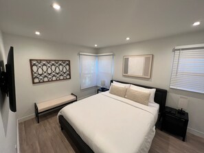 2 chambres, fer et planche à repasser, accès au Wi-Fi (inclus)