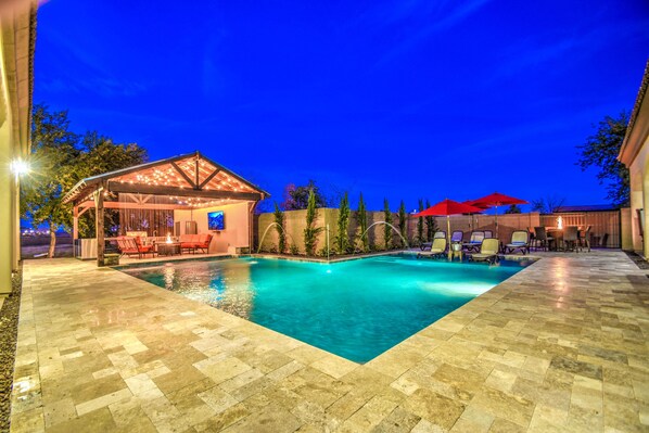 Outdoor pool, a heated pool