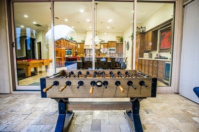 The Grand Resort, 1 Acre Property.
"Huge Outdoor Space to Relax in the Sun."