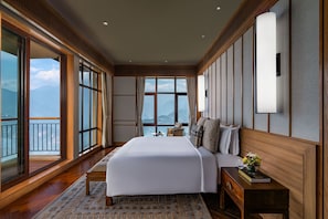 Presidential Suite (Himalayan View) | Balcony