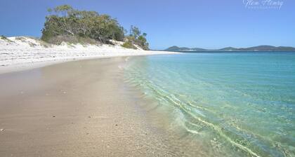 Summer Bay Sunsets - Pet Friendly