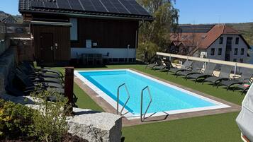 Indendørs pool, opvarmet pool
