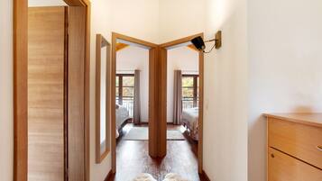 2 bedrooms, free WiFi