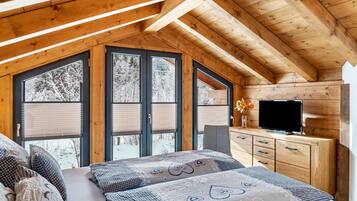 4 quartos, Wi-Fi de cortesia, roupa de cama