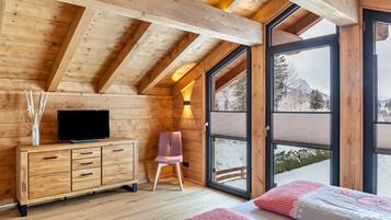 4 Schlafzimmer, kostenloses WLAN, Bettwäsche