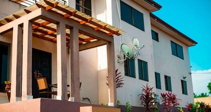 7bed, 5bath Villa by Castle, Kakum, UCC and Elimina