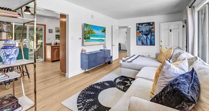 Family Fun! Stylish Escape + Game Garage + Ping Pong + Big Yard + Free Parking