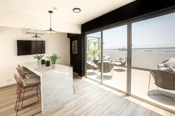 Bar (en la propiedad)