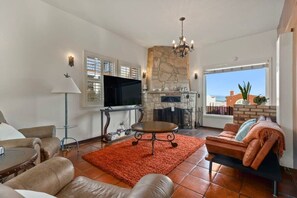 Televisio, työhuone